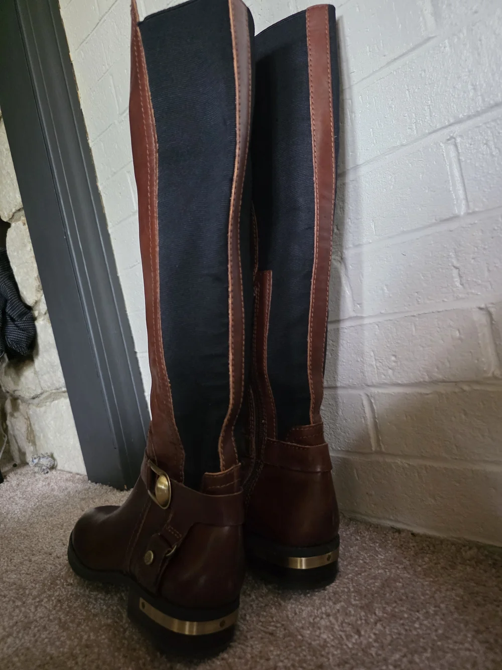 Vince Camuto vince camuto